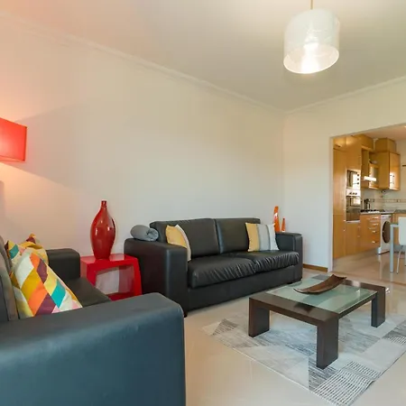 T2 Renovated With Ocean View Apartment *