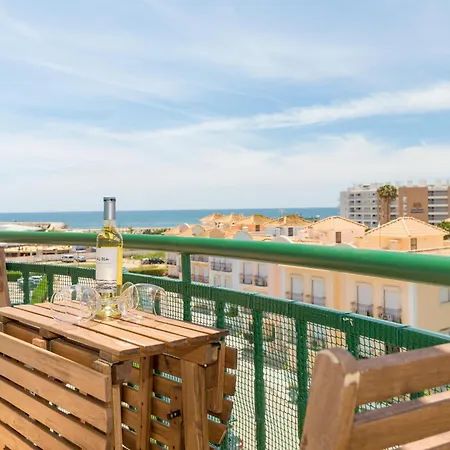 Apartment T2 Renovated With Ocean View *